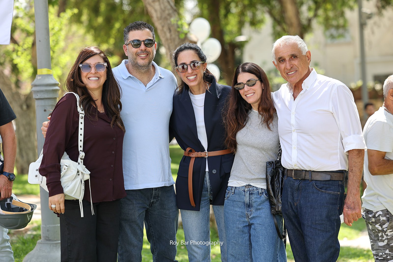 קבוצת גבאי | אורית גבאי טירר (במרכז)